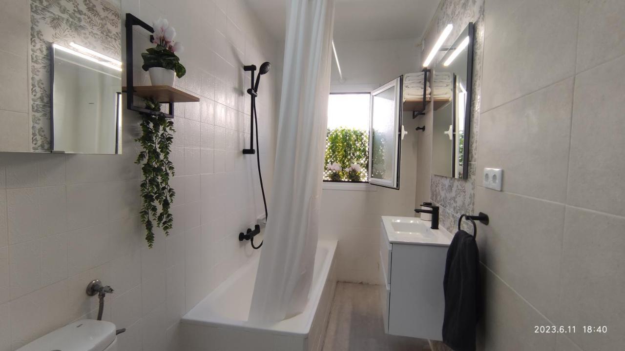 Rosalia Playa San Cristobal Wifi Netflix Apartment Almuñécar Exterior foto